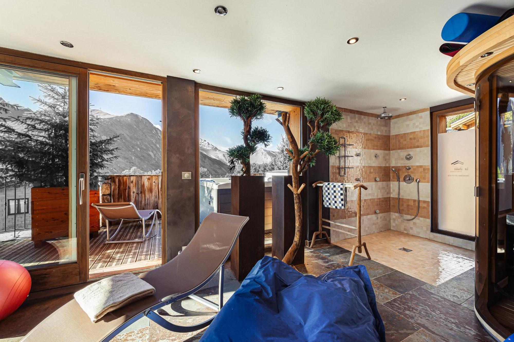 Home By U - Chalet 2 Сен-Мартен-де-Бельвиль Экстерьер фото