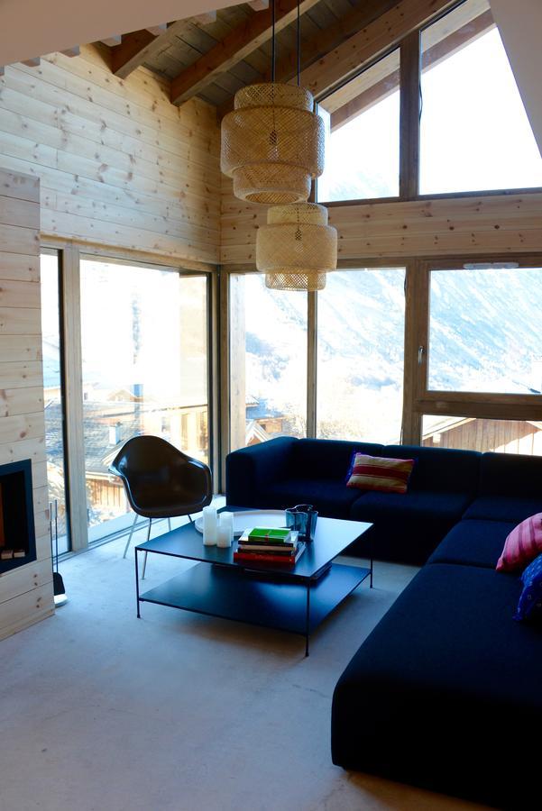 Home By U - Chalet 2 Сен-Мартен-де-Бельвиль Экстерьер фото