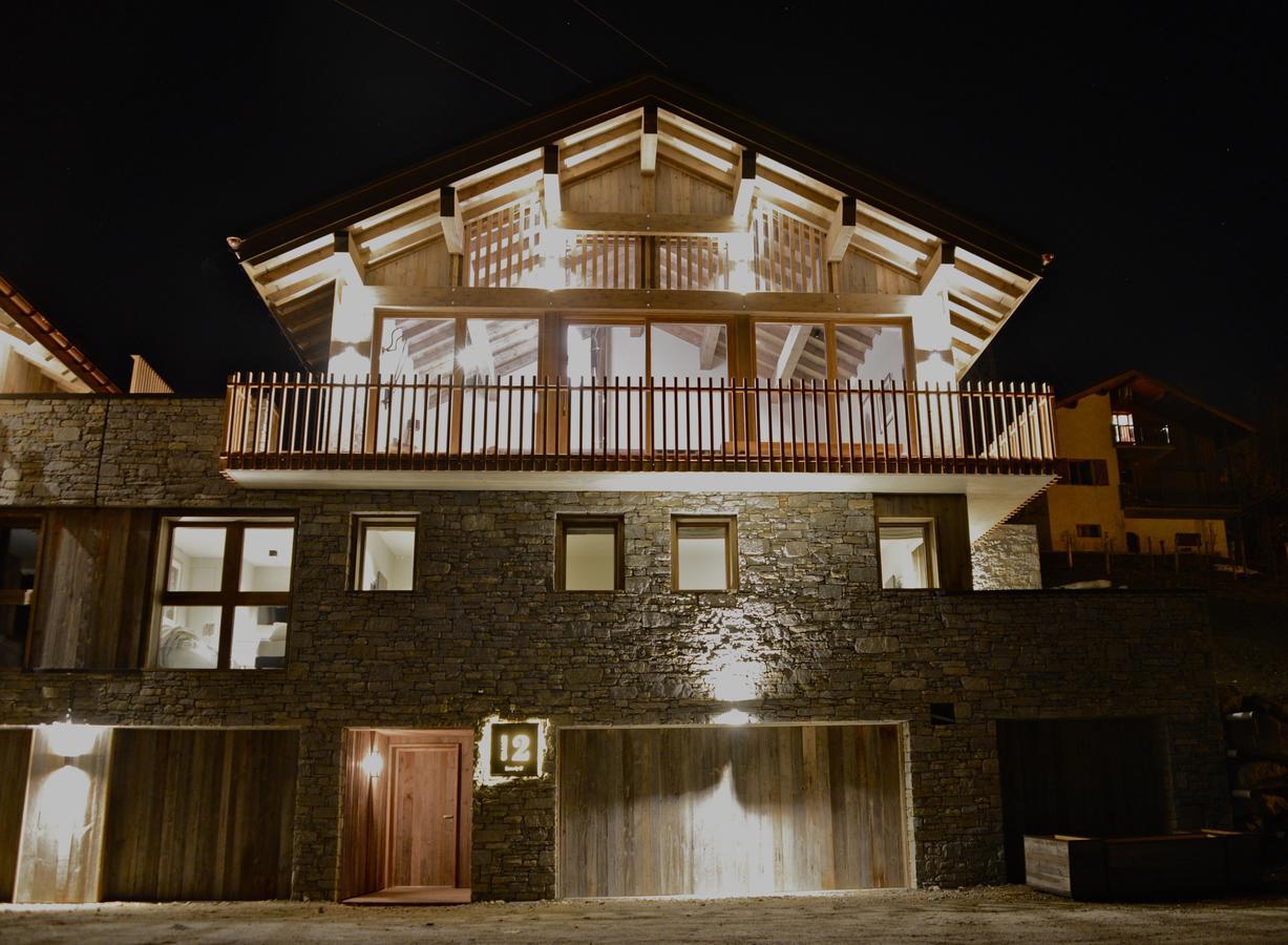 Home By U - Chalet 2 Сен-Мартен-де-Бельвиль Экстерьер фото